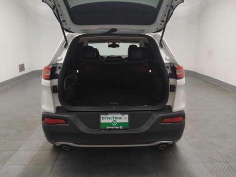 Used 2014 Jeep Cherokee Limited FWD image 29