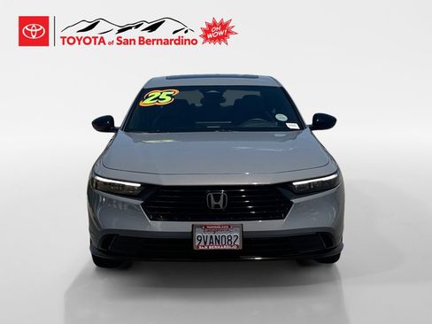 Used 2025 Honda Accord Sport image 8