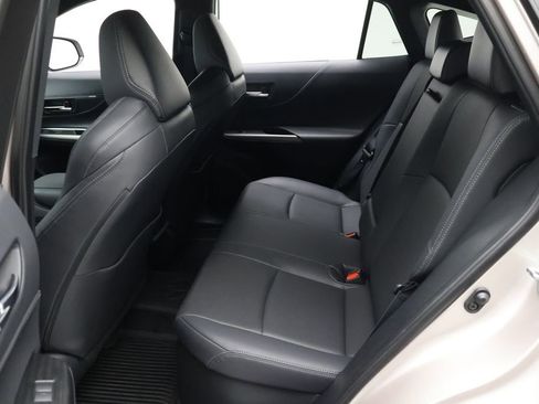 Certified 2024 Toyota Venza Limited image 19