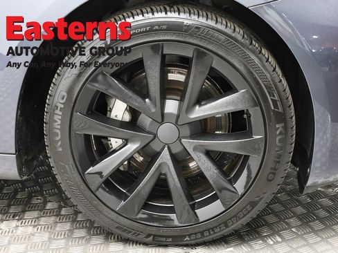 Used 2023 Tesla Model 3 Standard Range image 28