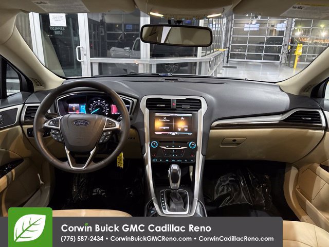 Used 2014 Ford Fusion SE w/ Equipment Group 202A FWD image 10
