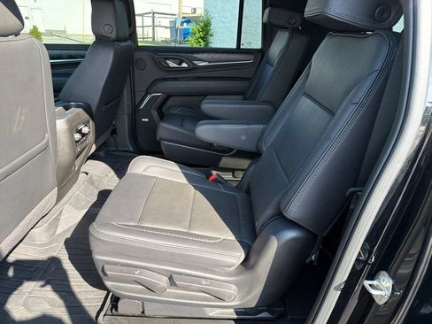 Used 2024 GMC Yukon XL Denali w/ Max Trailering Package AWD/4WD image 14