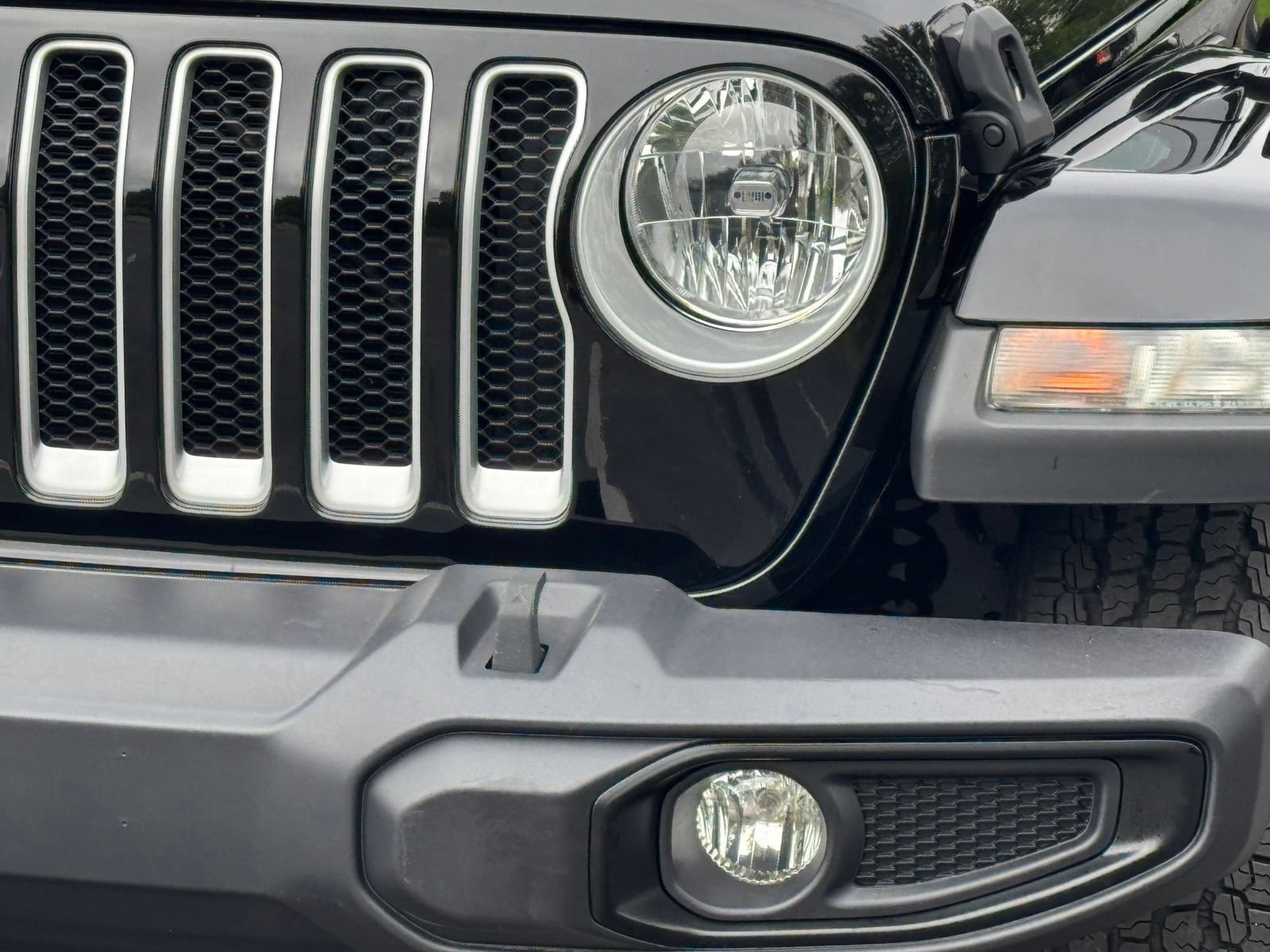 Used 2021 Jeep Wrangler Unlimited Sahara w/ Uconnect 4C Nav & Sound Group AWD/4WD image 62