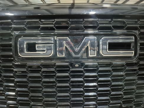 Certified 2023 GMC Yukon Denali Ultimate image 33