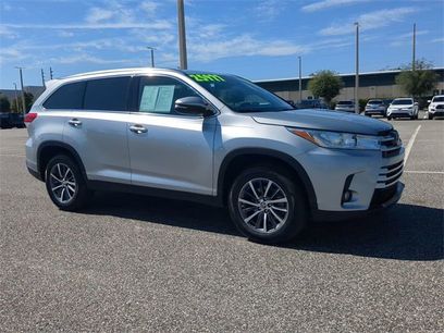 Certified 2019 Toyota Highlander XLE
