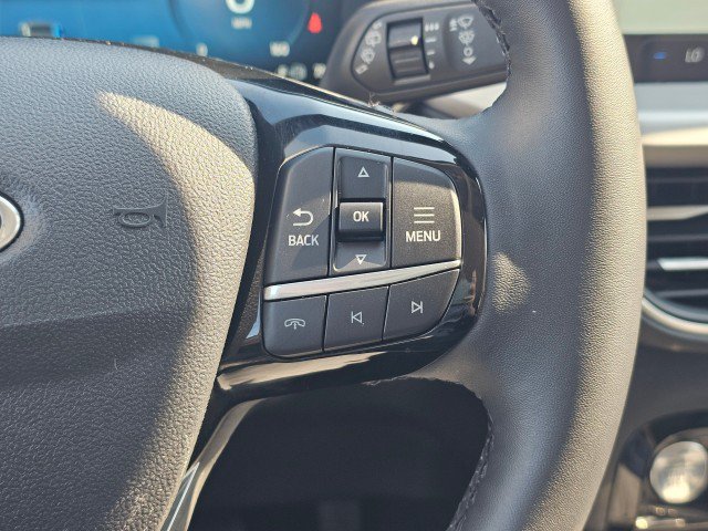 Used 2024 Ford Escape Platinum AWD/4WD image 32
