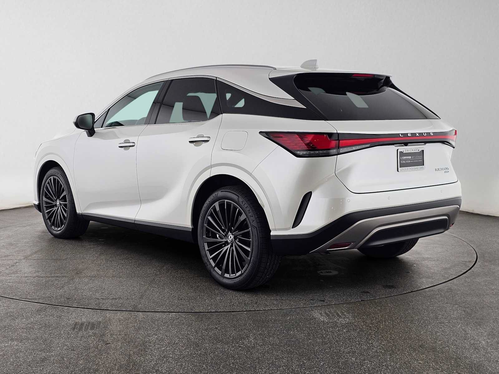 Certified 2024 Lexus RX 350h w/ Convenience Package AWD/4WD image 4