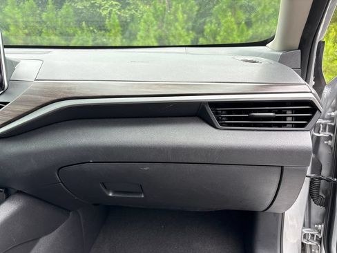 Used 2024 Nissan Altima 2.5 SV FWD image 29
