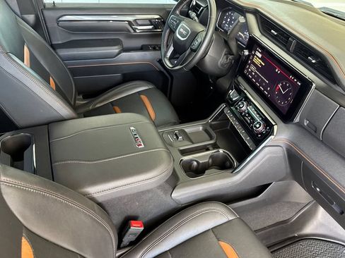 Used 2024 GMC Sierra 2500 AT4 w/ Max Trailering Package AWD/4WD image 15