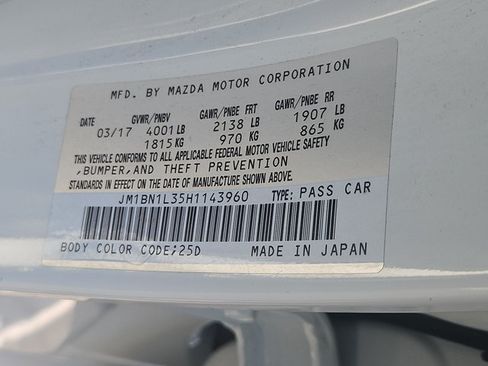 Used 2017 MAZDA MAZDA3 Touring FWD image 23
