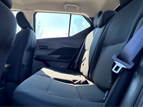 Certified 2025 Nissan Kicks Play S image 15