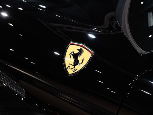 Certified 2017 Ferrari California T RWD image 12