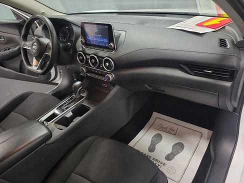 Used 2023 Nissan Sentra SV image 22