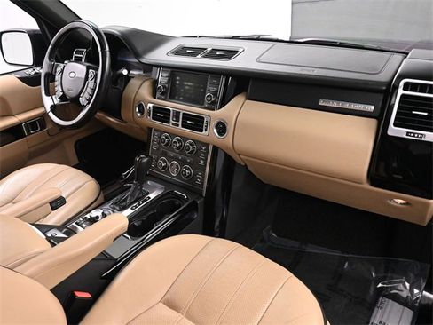 Used 2011 Land Rover Range Rover HSE LUX image 22