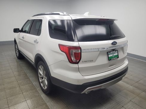 Used 2017 Ford Explorer Limited image 5