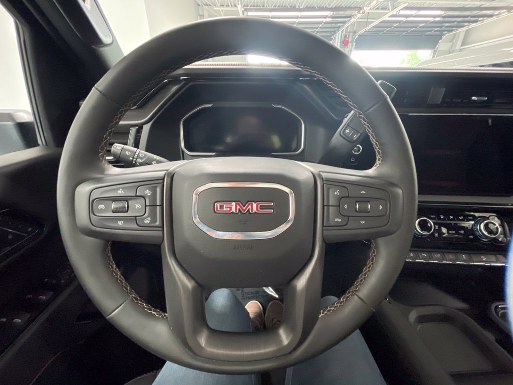 Used 2026 GMC Sierra 2500 AT4 AWD/4WD image 29