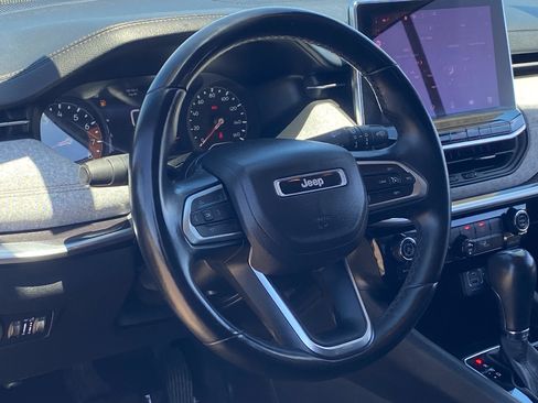 Certified 2022 Jeep Compass Latitude AWD/4WD image 20