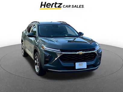 Used 2025 Chevrolet Trax LT