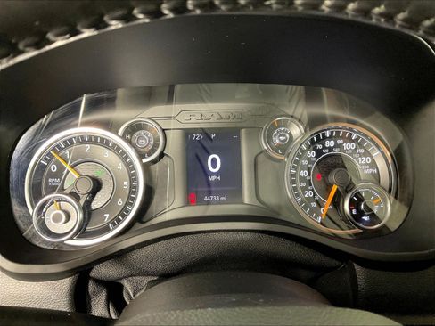 Used 2021 RAM 1500 Big Horn AWD/4WD image 14