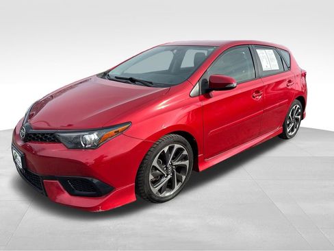 Used 2016 Scion iM Base image 4
