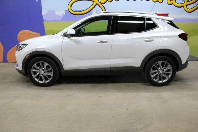 Used 2023 Buick Encore GX Essence w/ Advanced Technology Package FWD image 8