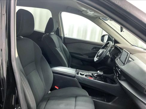 Certified 2023 Nissan Rogue S image 11