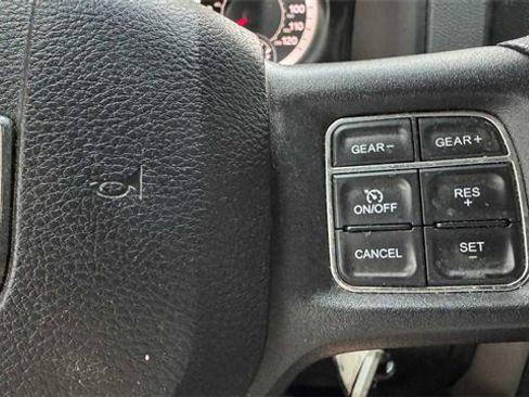 Used 2018 RAM 1500 Express image 20