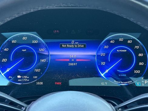 Certified 2022 Mercedes-Benz EQS 580 4MATIC Sedan image 20