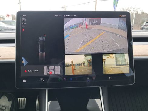 Used 2018 Tesla Model 3 Performance image 18