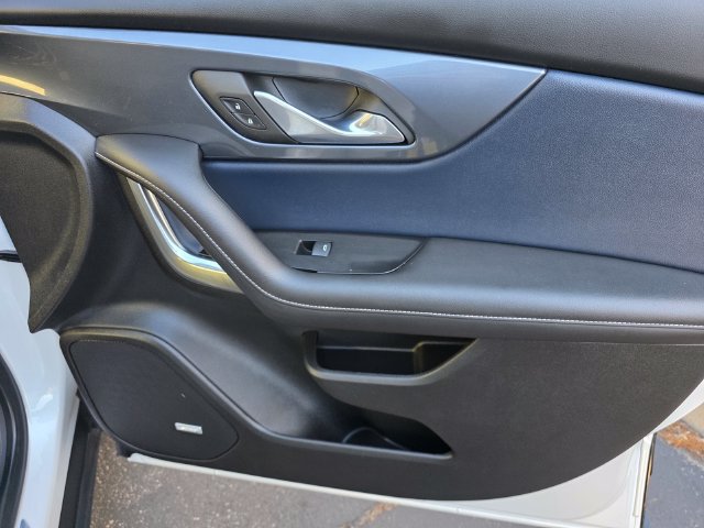 Certified 2023 Chevrolet Blazer RS FWD image 24