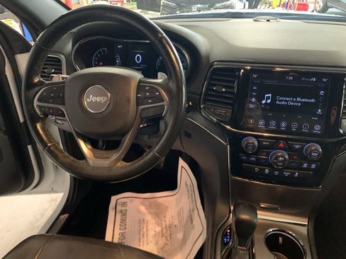 Used 2019 Jeep Grand Cherokee Limited X image 14