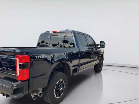 Used 2025 Ford F250 Lariat w/ Lariat Ultimate Package AWD/4WD image 7