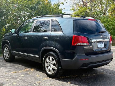 Used 2012 Kia Sorento LX w/ Convenience Pkg image 14