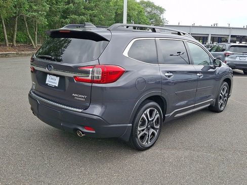 Used 2023 Subaru Ascent Touring AWD/4WD image 9