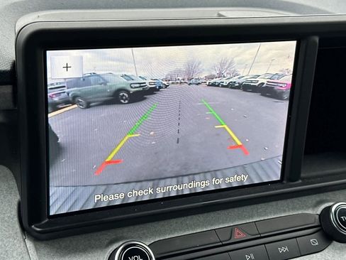 Certified 2024 Ford Maverick XLT image 18