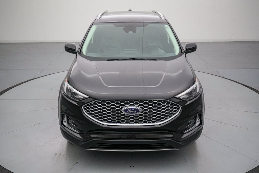 Certified 2024 Ford Edge SEL w/ Convenience Package AWD/4WD image 9