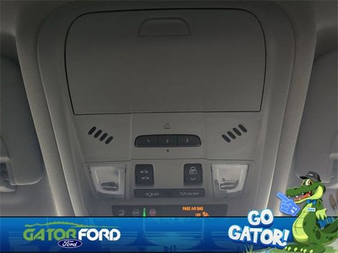 Used 2022 GMC Terrain AT4 w/ Infotainment Package II image 25