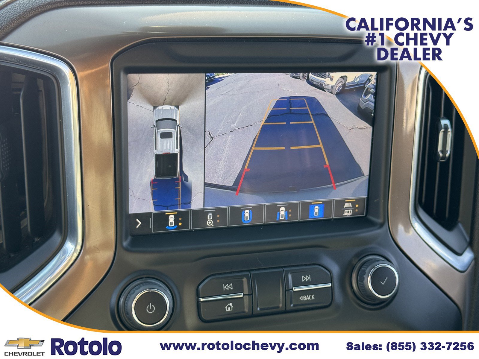 Used 2022 Chevrolet Silverado 1500 High Country w/ Technology Package AWD/4WD image 17
