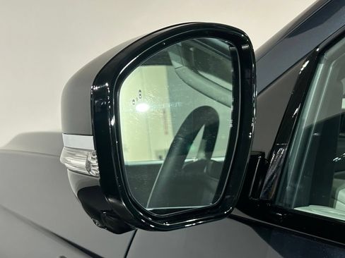 New 2026 Lincoln Navigator Reserve w/ Jet Appearance Package AWD/4WD image 18