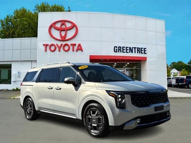 Used 2026 Kia Carnival SX FWD image 1