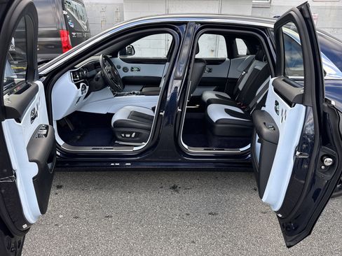 Certified 2021 Rolls-Royce Ghost image 34