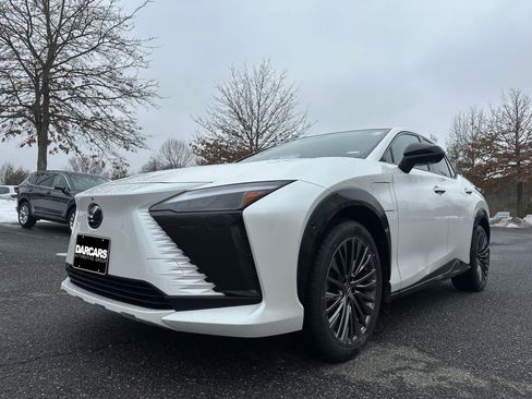 Used 2023 Lexus RZ 450e Premium w/ Accessory Package (2T) image 32