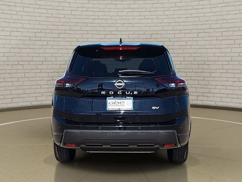 Certified 2024 Nissan Rogue SV image 6