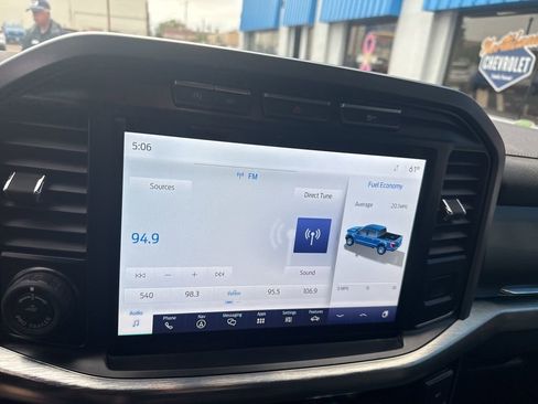 Used 2021 Ford F150 Lariat image 27