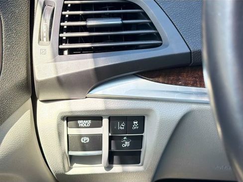 Used 2017 Acura MDX SH-AWD w/ Tech & Entertainment image 35