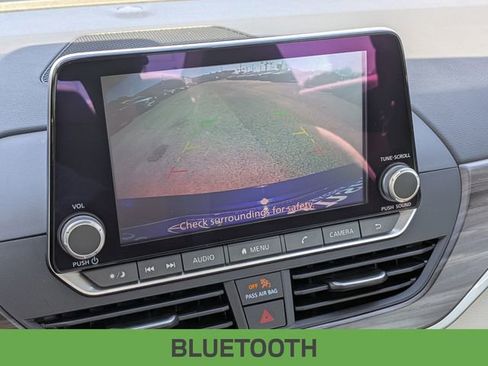 Used 2025 Nissan Altima 2.5 SV FWD image 20
