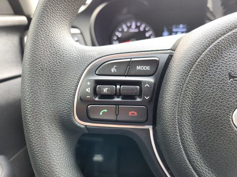 Used 2018 Kia Optima LX FWD image 27
