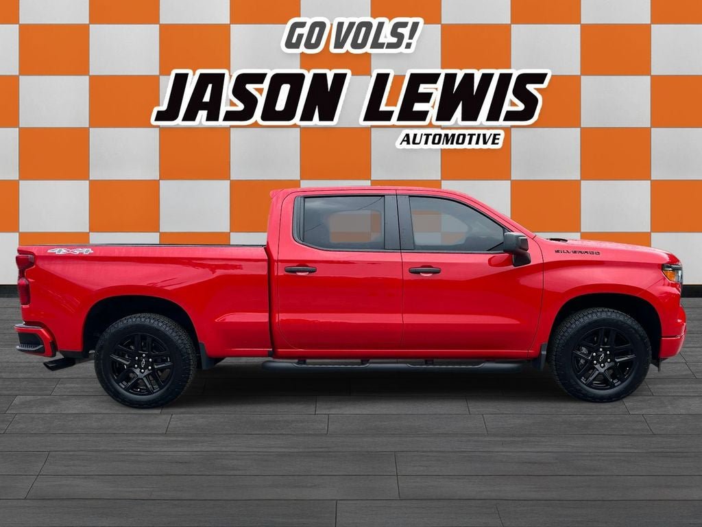 Used 2025 Chevrolet Silverado 1500 Custom w/ Turbomax Blackout Package AWD/4WD image 2