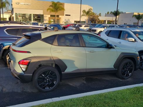 Used 2026 Hyundai Kona SEL Sport FWD image 3