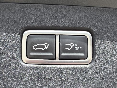 Used 2025 Kia Sorento SX AWD/4WD image 15